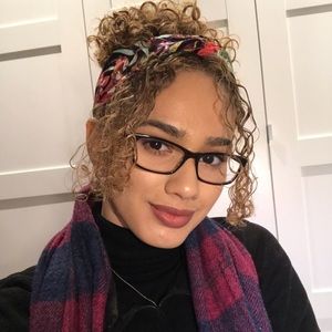 Meet your Posher, Alyssa